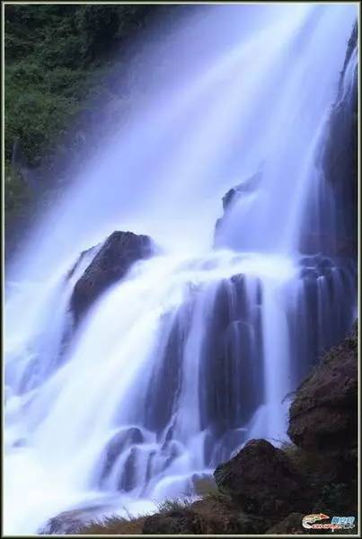 柳州周边游：缩小版的德天瀑布