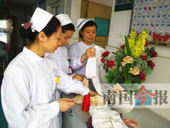 临终关怀：柳州荣军医院老年康复病科的白衣天使