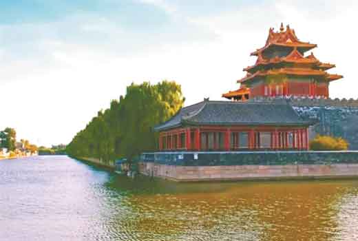 北京暴雨 故宫再现九龙吐水  紫禁城百年排水系统 不服不行