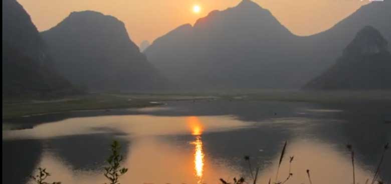柳州周边游：夕阳下的班江水库
